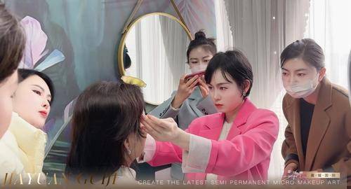 杭州嘉媛国际( 联系电话：15088709628 )半永久纹绣培训学院