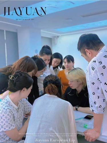 杭州嘉媛国际( 联系电话：15088709628 )半永久纹绣培训学院