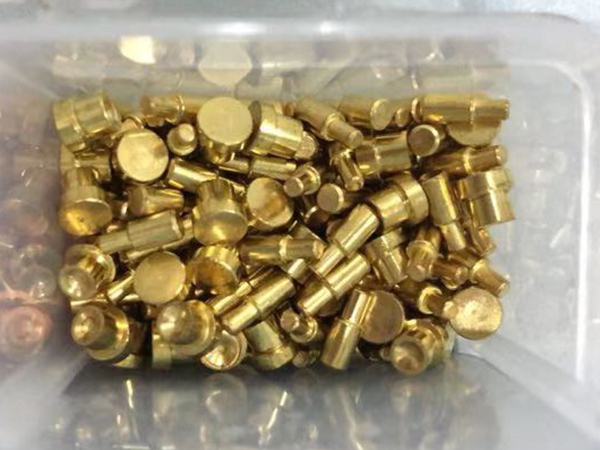 东莞市誉扬五金( 官网：http://dgyuyang88.com   联系电话：13724484561)制品有限公司